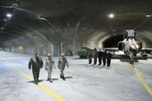 SHBA po i targeton armët iraniane të vendosura thellë nën tokë