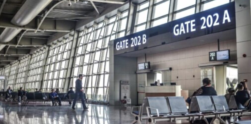 Prezantoi dokumentet e falsifikuara në aeroport për udhëtim në Berlin, policia jep detaje