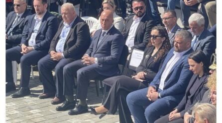 27-vjetori i masakrës në Krushë të Madhe të Rahovecit, në tubim merr pjesë edhe presidentja