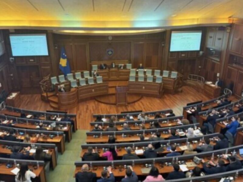 Kuvendi s’e miraton rezolutën e propozuar nga LDK, s’merr mbështetje nga VV