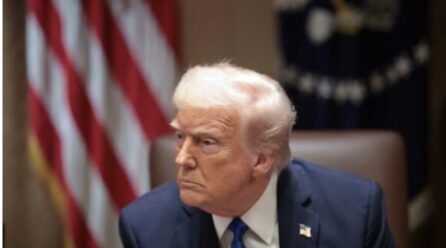 Trump: Nuk ndryshon afati për luftën me Iranin