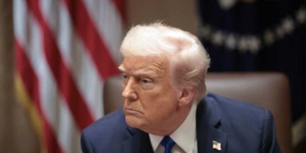 Trump thotë se SHBA do të blejë uraniumin e pasuruar të Iranit si pjesë e negociatave të paqes