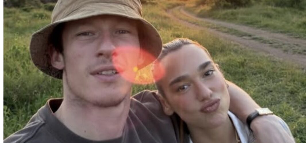 Bashkë me Callum, Dua shijon pushimet në Afrikë të Jugut