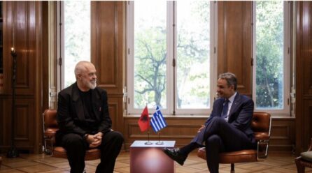 Rama takon Mitsotakis dhe thotë se sherret i kanë lenë pas