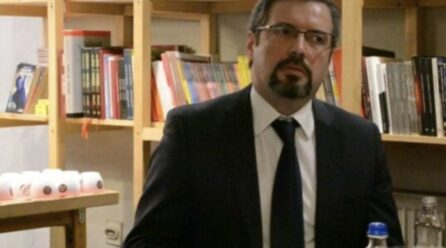 Kurti emëron ambasadorin Agron Bajrami Kryenegociator të Kosovës në dialogun me Serbinë