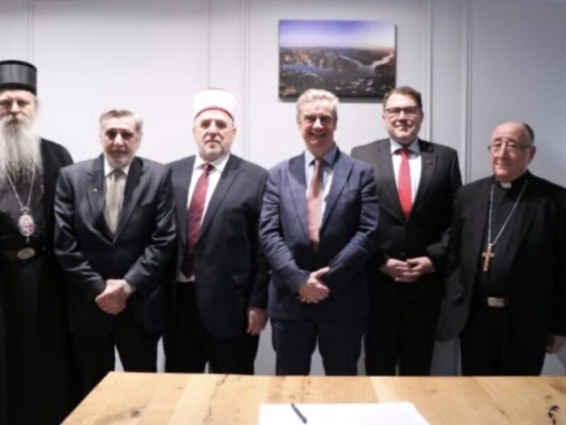 Krerët fetarë thirrje partive për gjuhë të përgjegjshme në fushatë, OSBE ua vlerëson kontributin