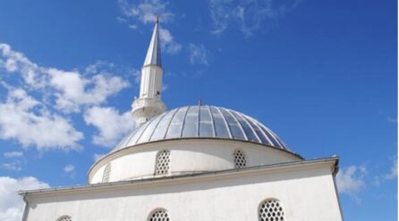 Vidhet arka me para në xhaminë e Keqekollës në Prishtinë