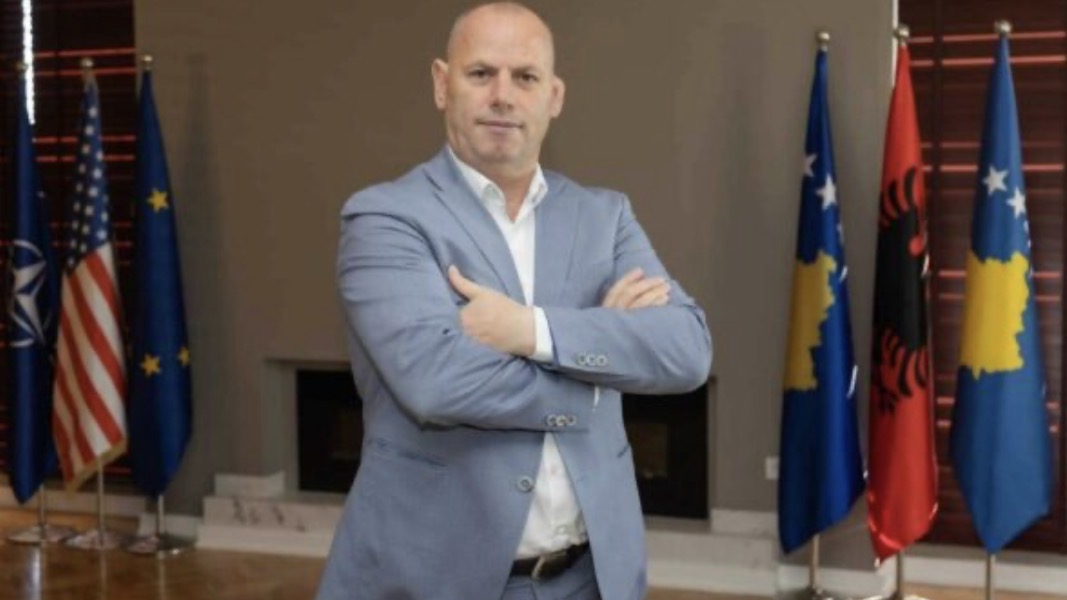 Lladrovci fton qytetarët në hapjen e fushatës së PDK-së më 1 Qershor në Drenas