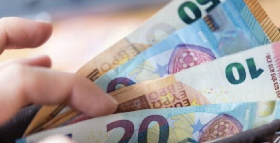 Nga sot, në Kosovë ndalohet pagesa kesh mbi 2 mijë euro